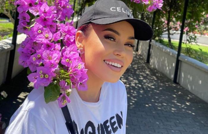 Who was Anca Molnar, a 35-year-old influencer who died from cancer?