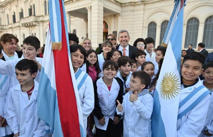 The governor led the event for Entre Ríos Flag Day – News
