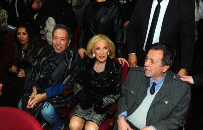 Mirtha Legrand was excited when enjoying “Mamma Mia” at the Theater
