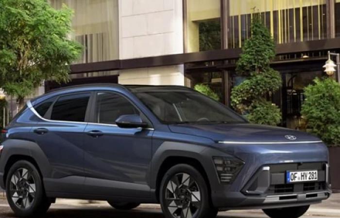 Hyundai presents the gasoline version of the Kona SUV in the country.