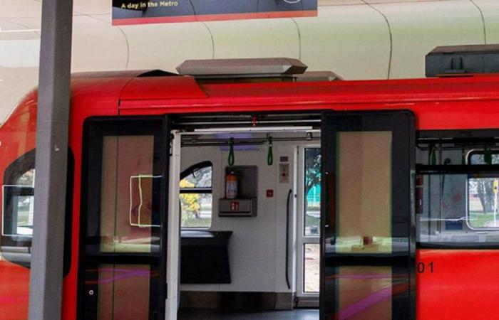 In photos | Very “cachacos”: this is what the interior of the Bogotá metro cars looks like