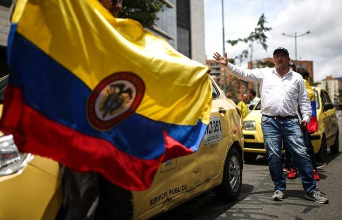 Taxi drivers’ union in Bogotá confirmed its participation in the national strike on July 23