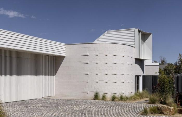 Robin House / Wolveridge Architects