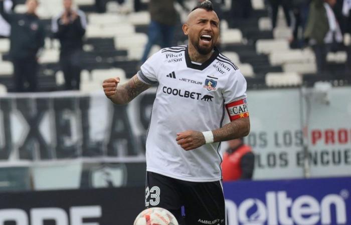 Arturo Vidal puts pressure on the leaders of Colo Colo for the signings
