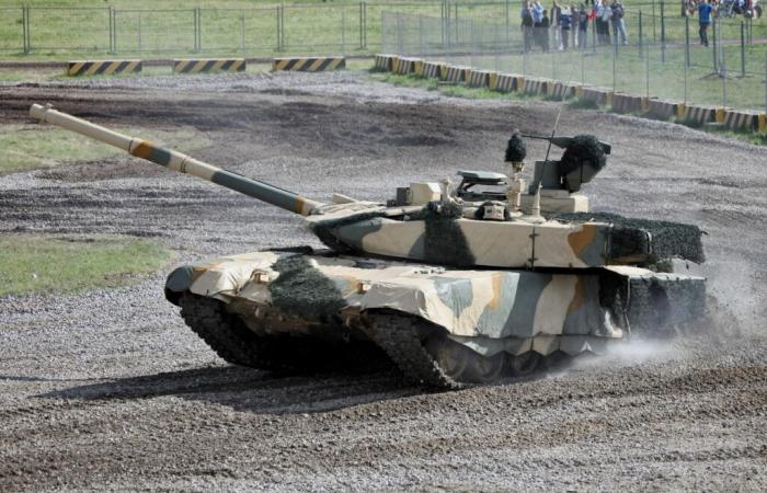 New batch of BMP-3 IFVs equipped with Nakidka optical camouflage for the Russian Ground Forces