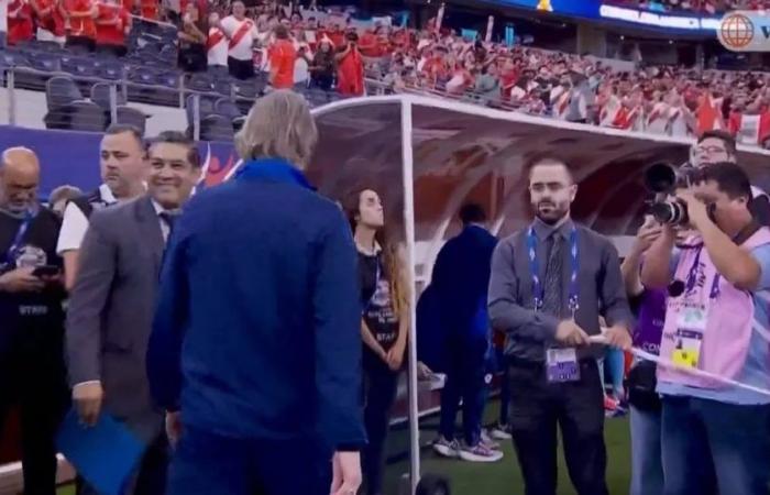 Peruvian fans booed Ricardo Gareca during Chile’s lineup announcement at Copa América 2024