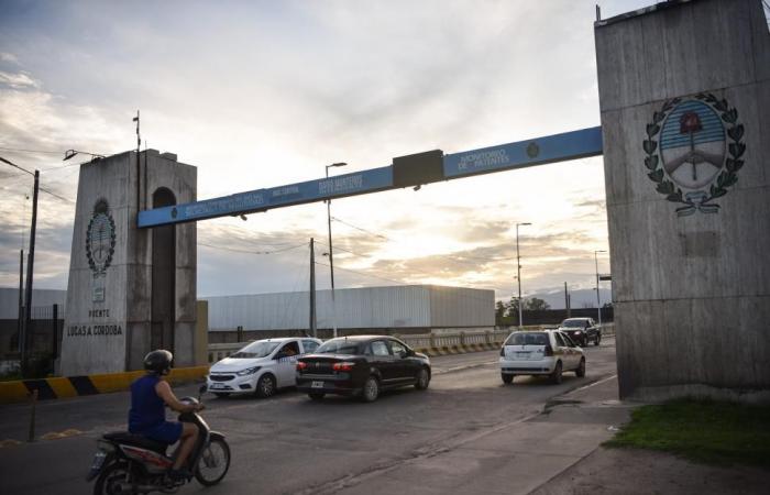 The Lucas Córdoba bridge will be closed for repairs