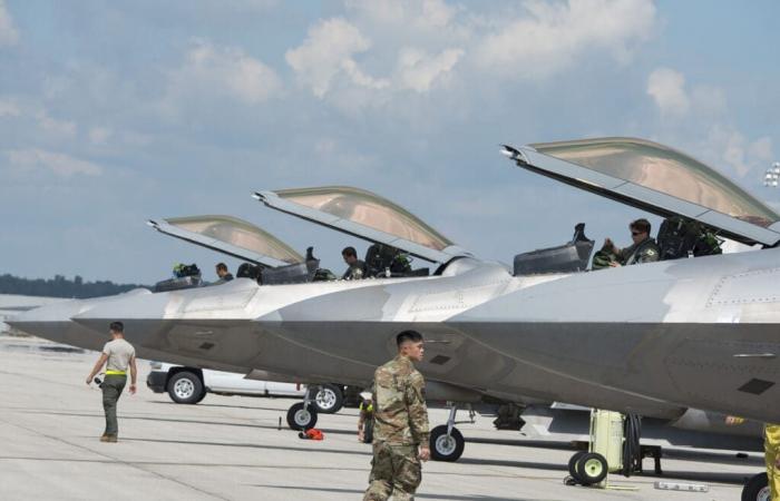 US Air Force F-22 Raptor stealth fighter fleet exceeds 500,000 flight hours