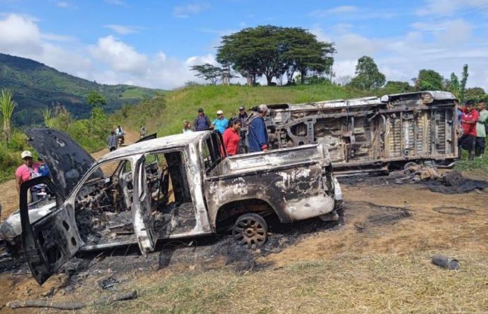 Three vehicles of the Public Force were incinerated in Buenos Aires, Cauca