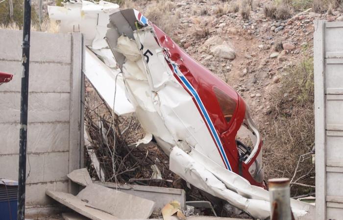 Two men were miraculously saved after their plane crashed near the La Puntilla flying club