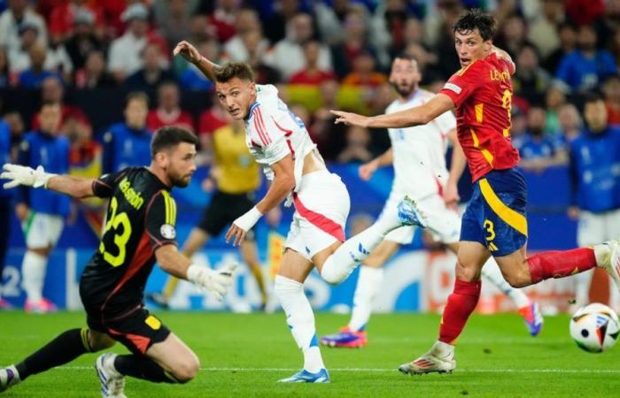 Retegui entered Italy, but could do little against Spain