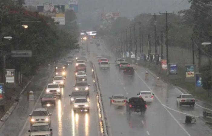 They lower the alarm in El Salvador due to rain