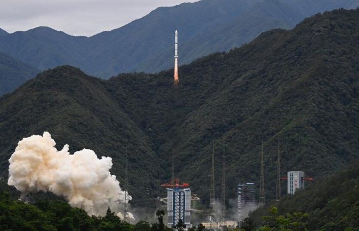 China and France launched a satellite into space to study the history of the Universe | From Xichang Space Base