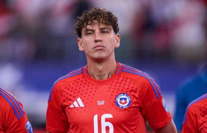 They dont want it! Chilean fans ‘bust’ Igor Lichnovsky in his debut in the Copa América