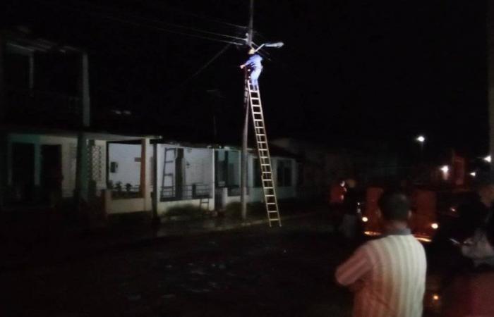 A house collapses in Cuba in the middle of a blackout