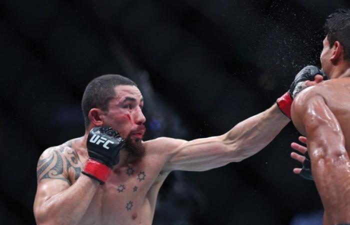 Whittaker knocked out Aliskerov in just a few seconds with one of the most shocking maneuvers in the UFC