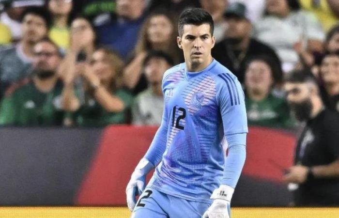Copa América 2024 | Why does Julio González, Mexico’s goalkeeper, use a four-finger glove? The incredible reason