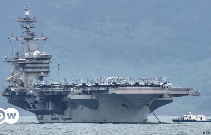 US aircraft carrier arrives in South Korea for exercises – DW – 06/22/2024
