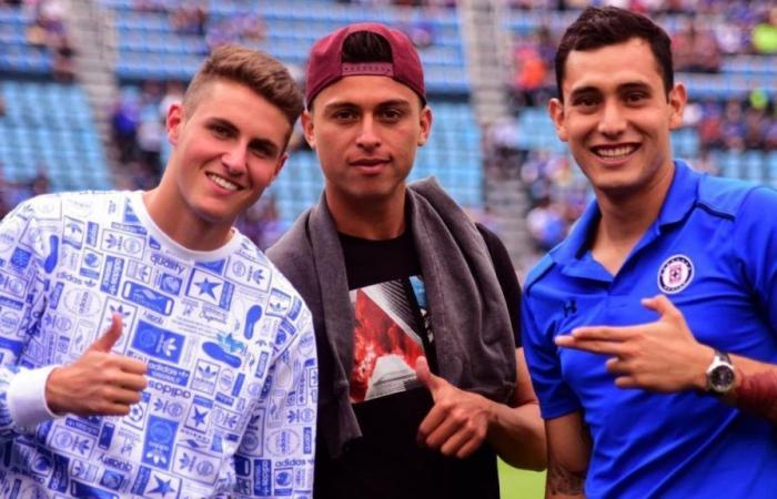 What did former Cruz Azul teammates see in Santiago Giménez?
