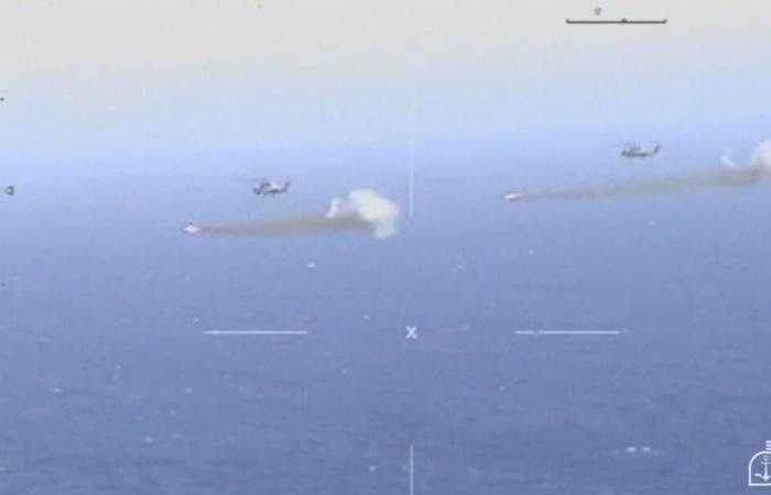 The launch of Rb 12 Penguin missiles and bombs by the SH-16 and AF-1 Skyhawk of the Brazilian Navy is recorded