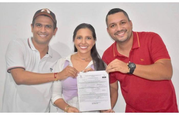 The mayor of Gamarra says that the First Lady is his sister-in-law because she won the position in a campaign