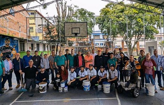 Commitment and love for their sector was experienced in the “Pereira I want you clean” day in the Villavicencio commune