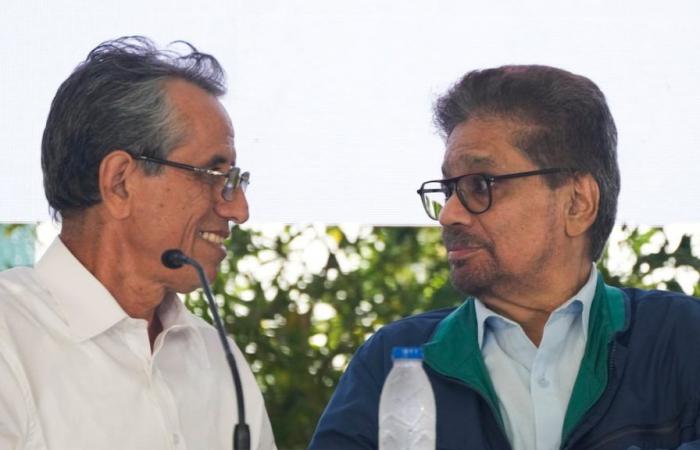The Government of Gustavo Petro sits down to negotiate with Iván Márquez, the third table of total peace