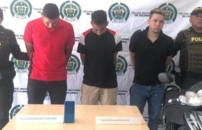 Three men captured for theft of cell phones in the south of La Guajira