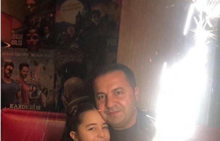 Two drops of water: see what the father of Beren Gökyildiz, the “Melissa” actress, is like and what he does