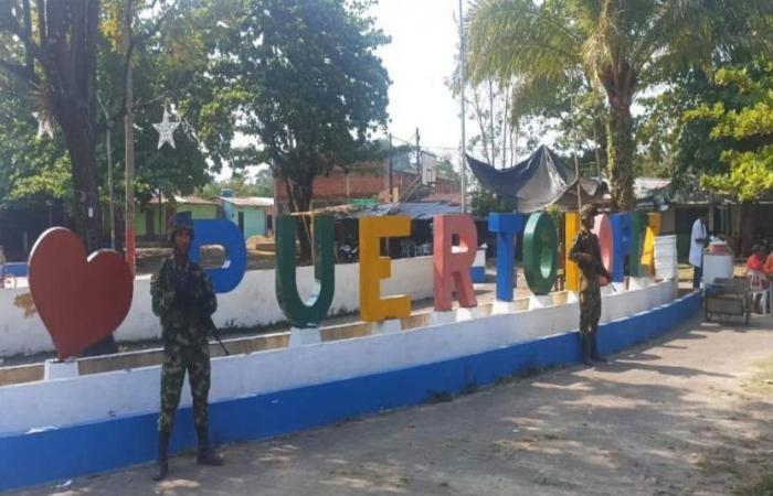 The population of Puerto López in El Bagre was left between a rock and a hard place after “orders” and “counterorders” from the dissidents and the Clan del Golfo