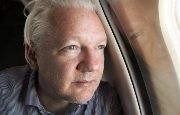 Julian Assange was released and is on his way to the Mariana Islands after reaching an agreement with US justice