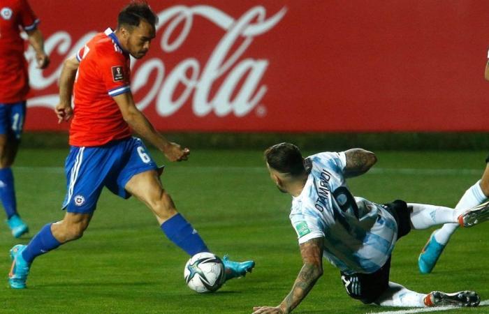 Where to watch Chile vs Argentina FREE and LIVE for the Copa América