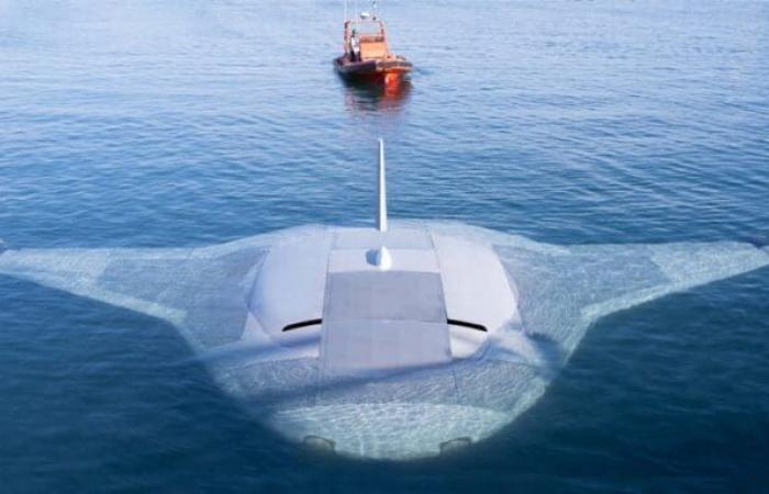 Images of the new US Manta Ray naval drone developed by DARPA and Northrop Grumman are recorded