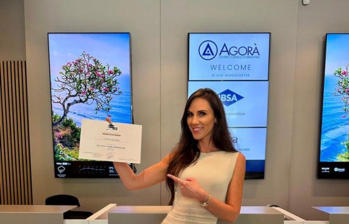 Dr. Sofía Calcagni shines as the only Latina at an important global aesthetic medicine event – ​​Sarah Magazine