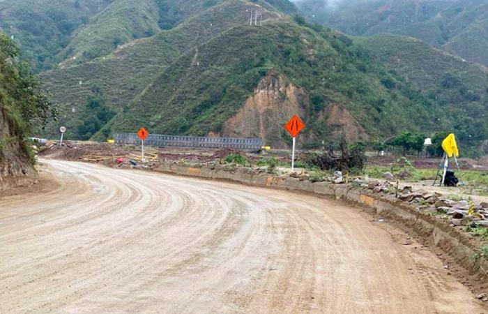Road construction work in the El Tarrita sector, of the Ocaña – Cúcuta – CorrillosR corridor