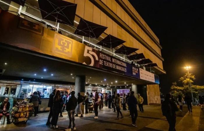 Don’t close the curtain on the theater in Manizales due to lack of resources