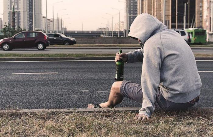 Alcohol causes 2.6 million deaths a year worldwide