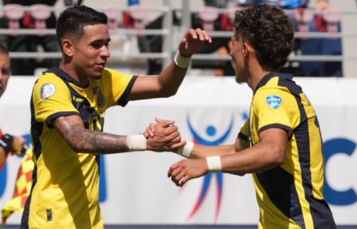 Ecuador vs Jamaica for the Copa América 2024 LIVE: Formations, what time the match starts, when and where to watch it