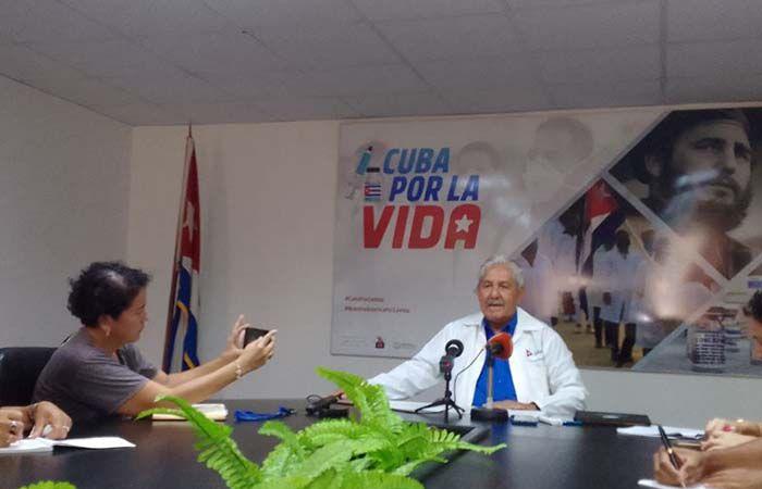 Cuba maintains systematic surveillance of febrile syndromes • Workers