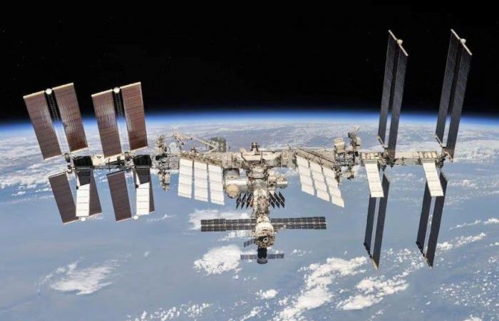 NASA assigns SpaceX a multimillion-dollar mission: dismantling the International Space Station