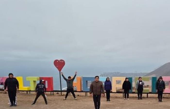 Users of the Municipal Health of Alto Hospicio, invited to participate in different outdoor workshops, part of the Cardiovascular Physical Activity Program