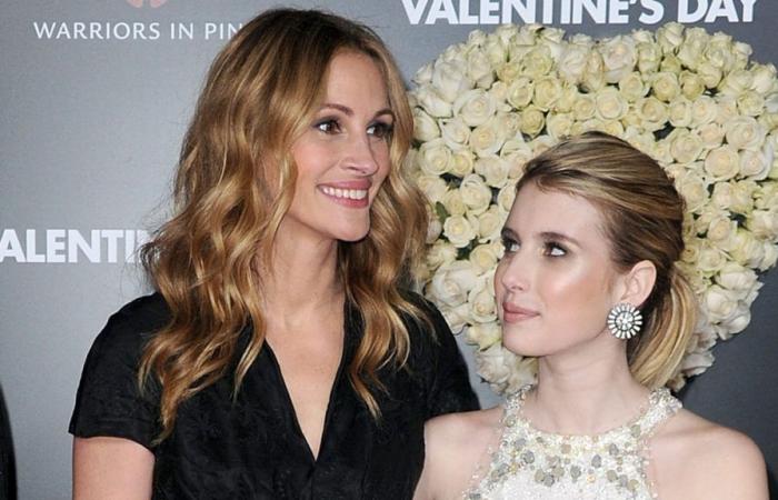 Emma Roberts says her aunt Julia Roberts’ fame was “terrifying”: “I saw it up close”