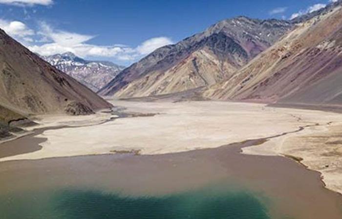 Where is the El Yeso Reservoir and how did it look after the rain and snow?