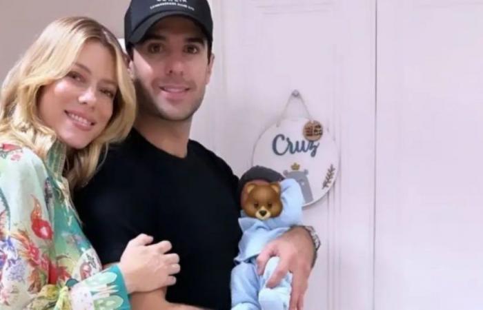 Manu Urcera shared an unpublished photo of the birth of Cruz, the baby he had with Nicole Neumann