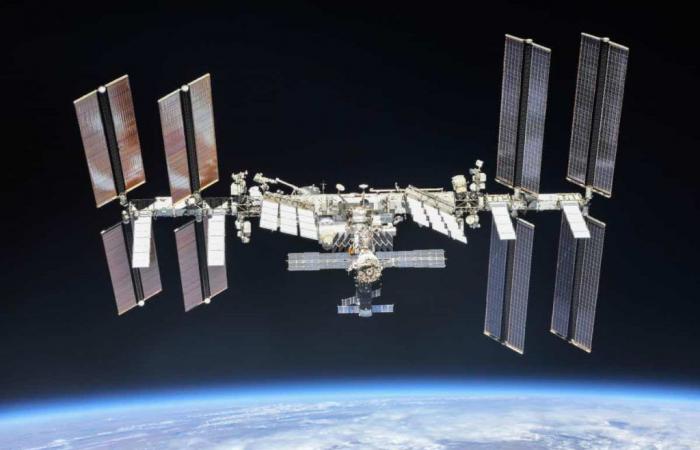 NASA aims to destroy the International Space Station in 2030 with help from SpaceX