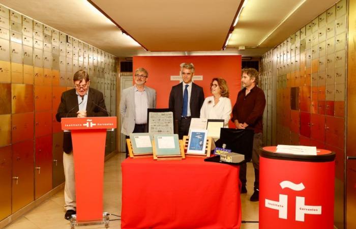 SER deposits its cultural legacy in a vault at the Cervantes Institute for its centenary | Radiotv