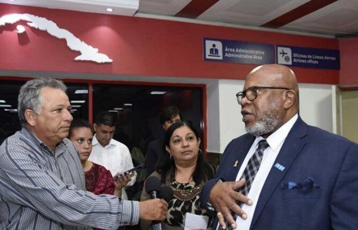 President of the UN General Assembly arrives in Cuba • Workers