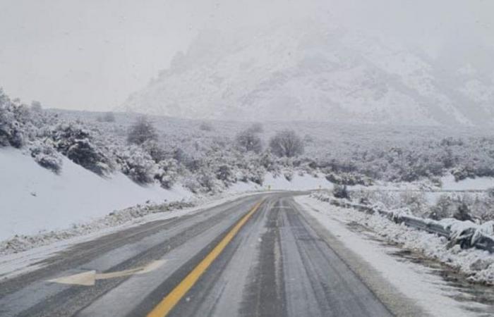 Video | They closed the passes to Chile, but opened Route 40: the panorama of this Thursday with the alert for snow and wind