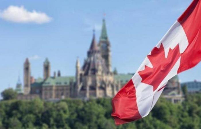 Canada is looking for 15,000 foreigners to give them work and permanent residence