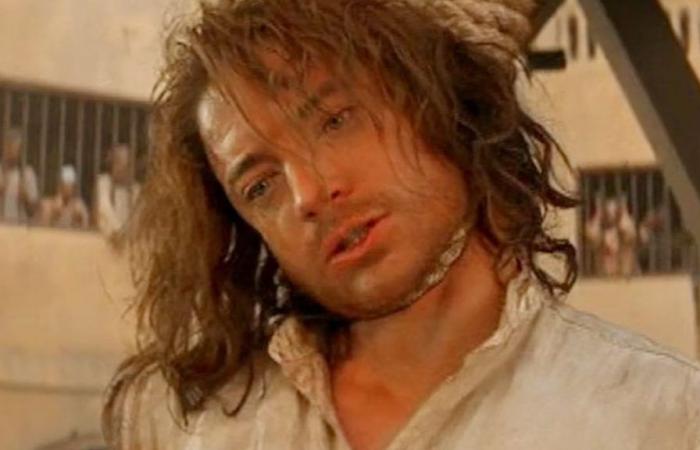 The mummy almost put Brendan Fraser in the club of actors who were about to hang themselves for real